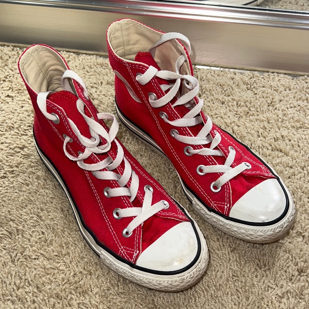 red high top converse
